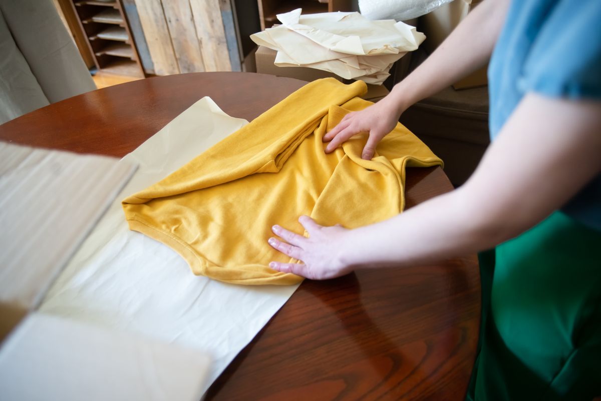 Gong Global | Packaging and Hand-Finishing Services