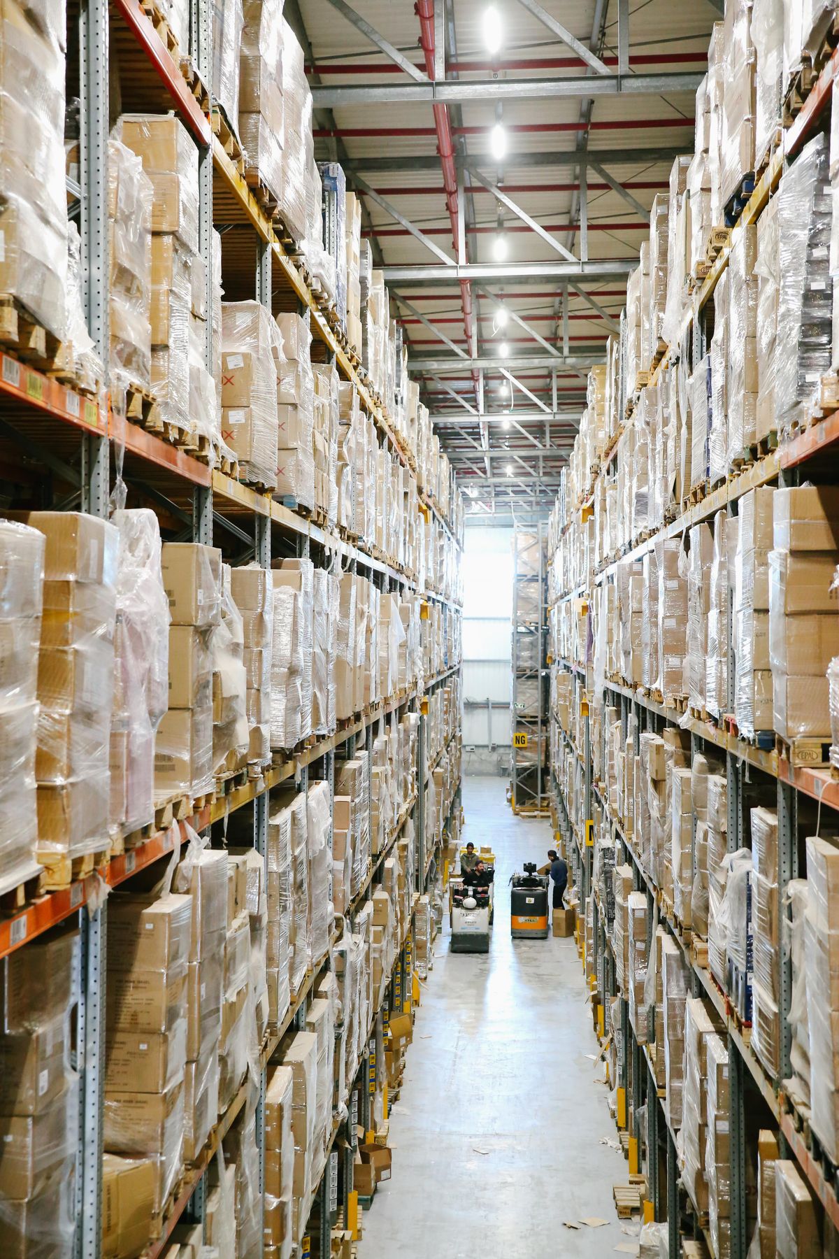 Gong Global | Packaging and Hand-Finishing Services